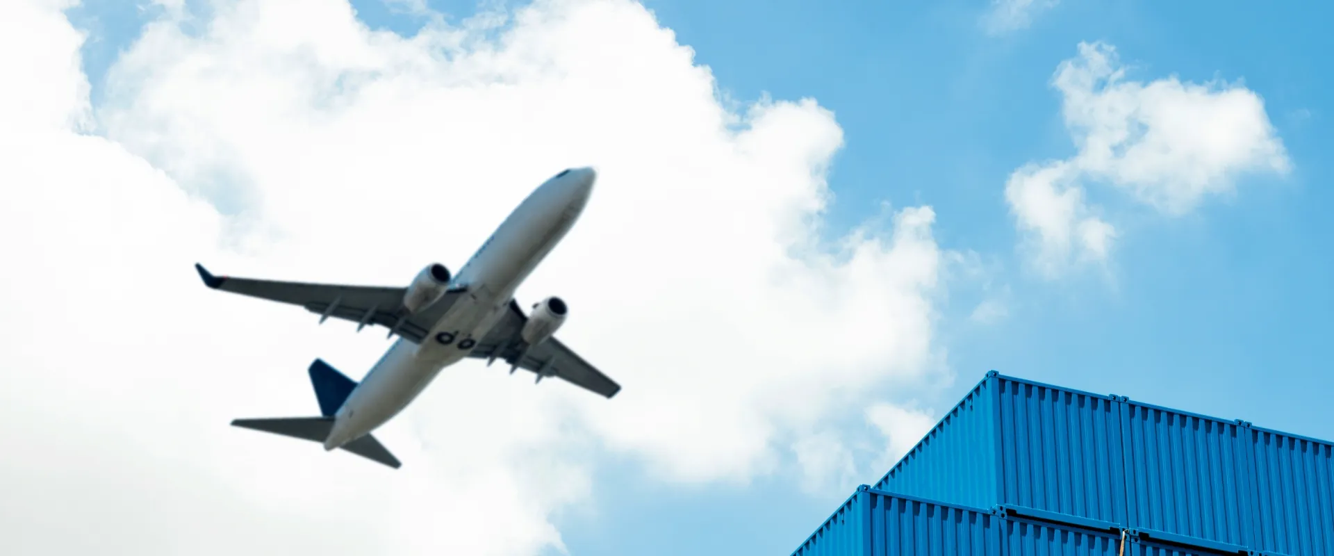 Air freight forwarder 21 Urgent Machinery to Moscow